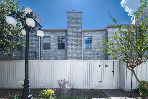 3780 Tanglewilde St Gallery